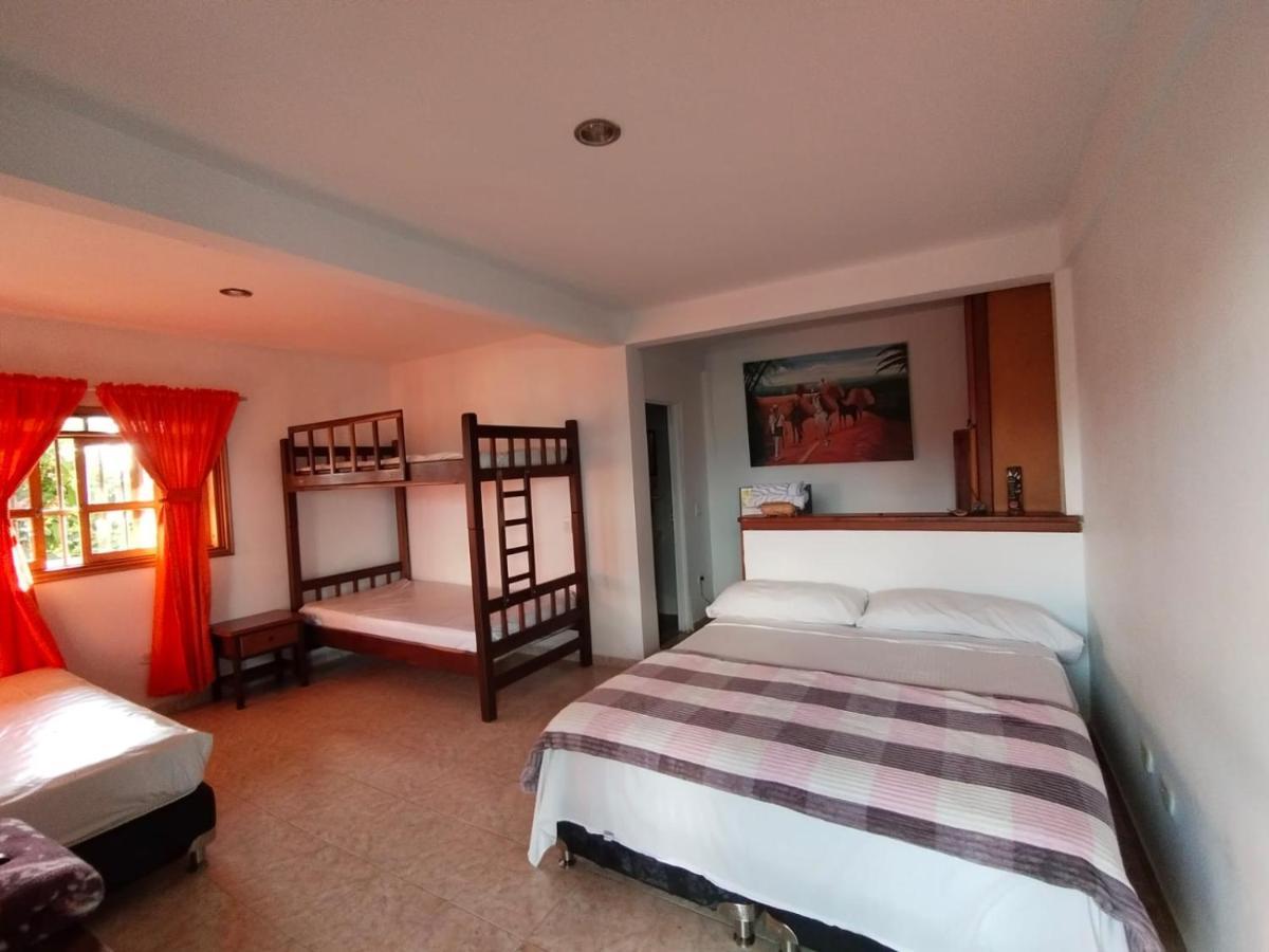 Finca Hotel Villa Ilusion Перейра Екстер'єр фото